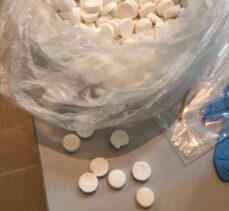 Denizli'de havalimanında 1 kilo 580 gram sentetik uyuşturucu ele geçirildi