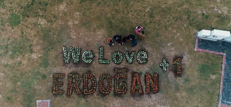 Down sendromlu çocuklardan Cumhurbaşkanı Erdoğan'a anlamlı destek