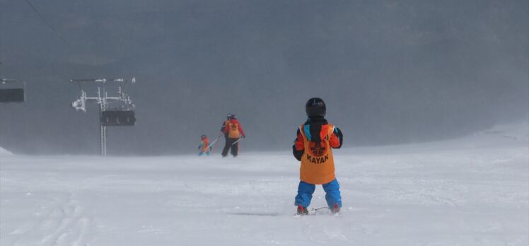 Geleceğin kayakçıları Ilgaz'da yetişiyor