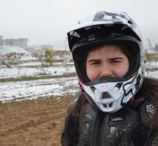 Genç sporcu Irmak Yıldırım, Dünya Kadınlar Motokros Şampiyonası'nda mücadele edecek