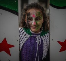 İç savaşın 11. yılına girdiği Suriye'de gösteriler düzenlendi