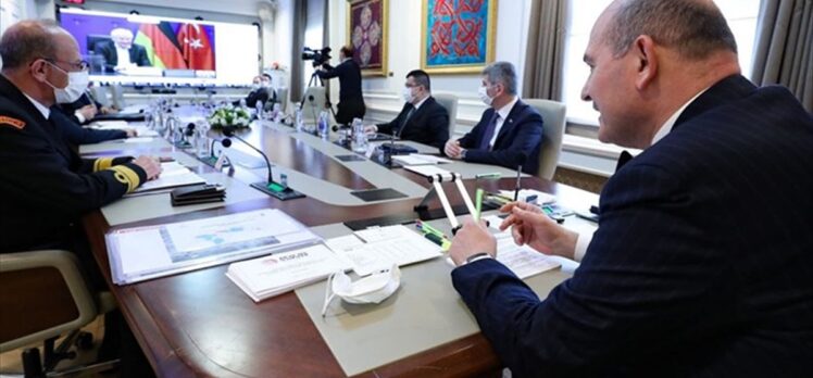 İçişleri Bakanı Soylu, Alman mevkidaşı ile video konferans aracılığıyla görüştü