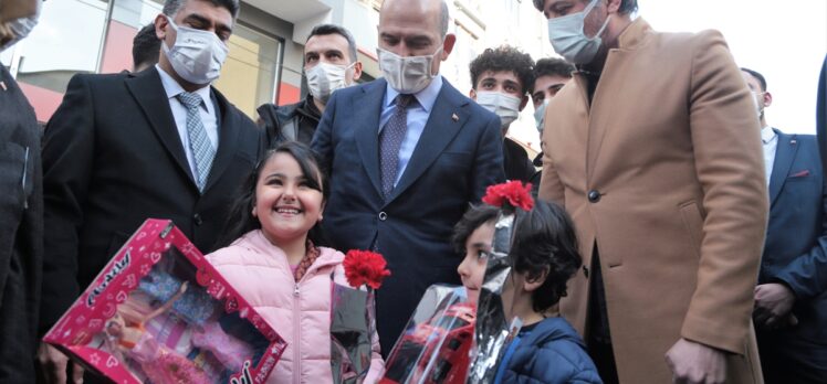 İçişleri Bakanı Süleyman Soylu, Iğdır'da esnaf ziyareti yaptı