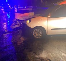 Karabük'te otomobille hafif ticari araç çarpıştı: 5 yaralı