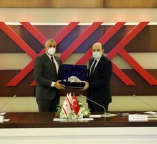 KKTC Milli Eğitim ve Kültür Bakanı Amcaoğlu, YÖK Başkan'ı Saraç'ı ziyaret etti
