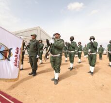 Libya'nın petrollerini korumakla görevli 400 Petrol Tesisleri Muhafızı mezun oldu