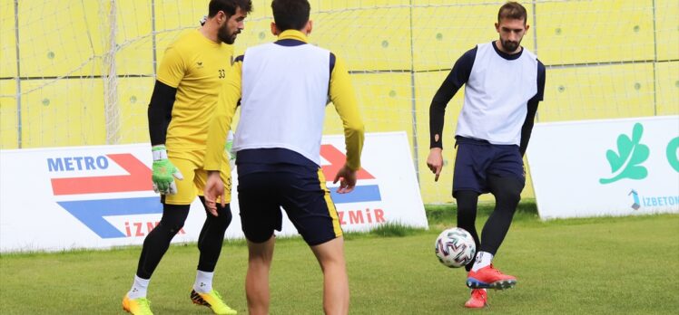 Menemenspor, Ümraniyespor maçı hazırlıklarına devam etti