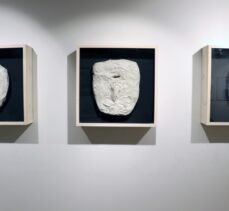 Ressam Marwan Kassab-Bachi anısına Kelimat Sanat Galerisi'nde “Kağıt” sergisi açıldı