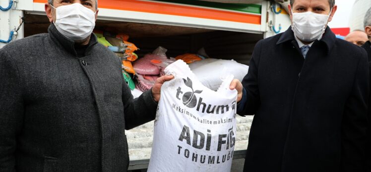Sivas'ta 5 bin çiftçiye 2 bin ton tohum dağıtıldı