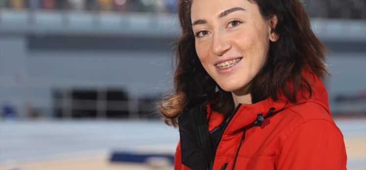 Tuğba Danışmaz'ın hedefi 14 metre atlayan ilk Türk kadın sporcu olmak
