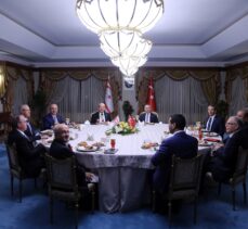 Cumhurbaşkanı Yardımcısı Oktay, KKTC Cumhurbaşkanı Tatar ile bir araya geldi