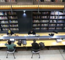 Fatih'te açılan 10 yeni kütüphane gençlerin uğrak yeri oldu