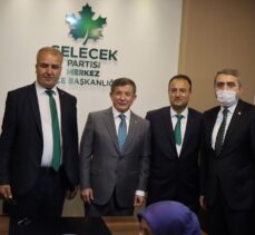 Gelecek Partisi Genel Başkanı Davutoğlu, Kilis'te partisinin il başkanlığı binası açılışına katıldı
