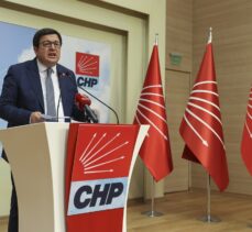 Genel Başkan Yardımcısı Erkek'ten CHP'nin afişlerinin indirilmesine tepki: