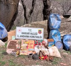 Hakkari'de PKK'lı teröristlere ait mühimmat ve yaşam malzemeleri ele geçirildi