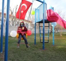Lösemili Ali'nin oyun parkı hayalini Erzincan Valisi Mehmet Makas gerçekleştirdi