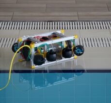 Manisa'da lise öğrencileri TEKNOFEST 2021 için insansız su altı robotu geliştirdi