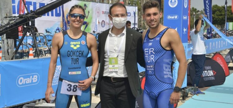 Türk triatletler olimpiyat hedefiyle 3 yıl İspanya’da eğitim görecek
