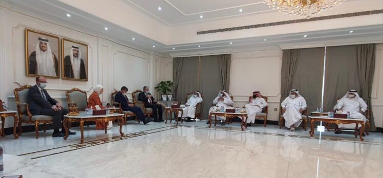 Türk ve Katarlı iş insanları Doha'da buluştu