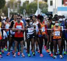 2. Uluslararası İzmir Maratonu koşuldu