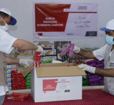 Yeryüzü Doktorları Derneği ramazanda Suriye'de 700 aileye gıda yardımı yaptı