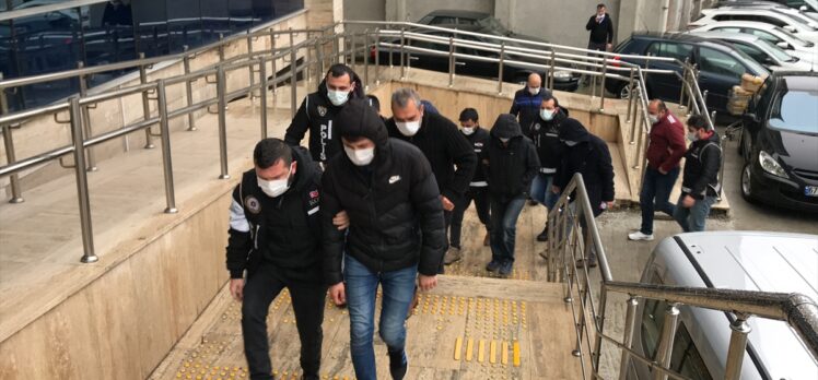 Zonguldak merkezli FETÖ/PDY operasyonunda yakalanan 9 şüpheliden 6'sı adliyede