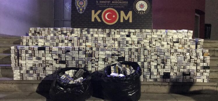 Adana'da 10 bin paket gümrük kaçağı sigara ele geçirilen cipteki 2 zanlı tutuklandı