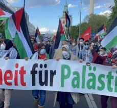 Almanya’da İsrail’in Filistin’e yönelik saldırıları protesto edildi
