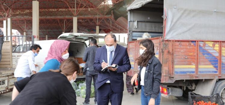 Burdur'da pazarcılarda kalan sebzeler Valilikçe ihtiyaç sahiplerine dağıtılacak
