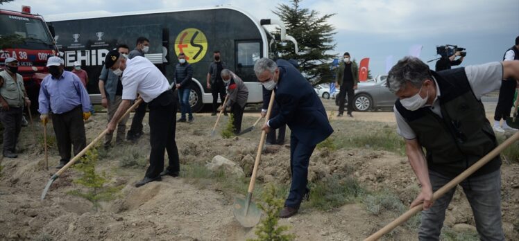 Eskişehirspor'un “Bir milyon fidan kampanyası”nda ilk hatıra ormanı oluşturuldu