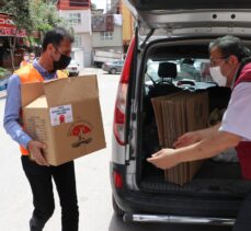 Gaziantep'te “Mahalle Esnafımla Vefa” projesiyle 65 yaş üstündekilere gıda paketi dağıtıldı