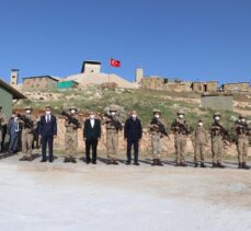 İçişleri Bakanı Soylu, Gabar Dağı'ndaki Akrep Üs Bölgesi'nde askerlerle bayramlaştı: