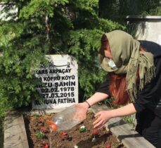 Kocaeli'de genç kadının annesinin mezarını ziyaret etme isteği yerine getirildi