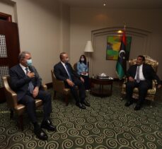Libya Başkanlık Konseyi Başkanı el-Menfi, Çavuşoğlu ve Akar'ı kabul etti