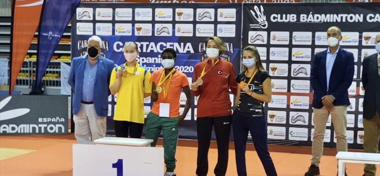 Milli para badmintoncular, İspanya'da biri altın, biri gümüş toplam 5 madalya kazandı