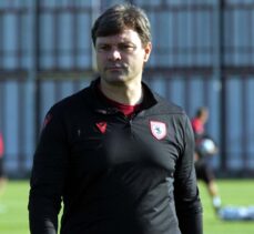 Samsunspor Teknik Direktörü Sağlam: “Süper Lig hayalimizi 26 Mayıs'ta sonlandırmak istiyoruz”