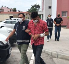 Adana'da kumar baskınında polise mukavemet gösteren 4 kişi gözaltına alındı