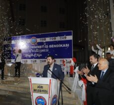 Ağrı'da belediye işçilerinin maaşına bin lira zam yapıldı