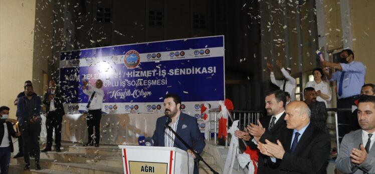 Ağrı'da belediye işçilerinin maaşına bin lira zam yapıldı