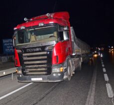 Antalya’da tırla otomobil çarpıştı: 1 ölü