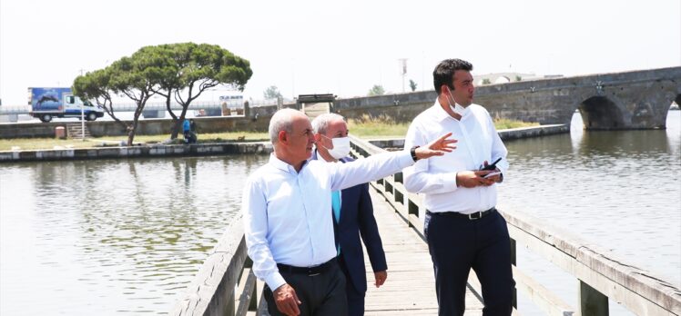 Büyükçekmece Gölü'ndeki kirliliğe ilişkin Belediye Başkanı Akgün'den açıklama: