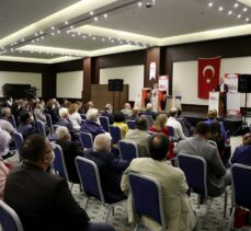 CHP Grup Başkanvekili Özel, Edirne'de “Laiklik Üzerine Düşünceler” paneline katıldı