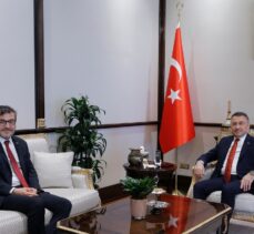 Cumhurbaşkanı Yardımcısı Oktay, Cumhurbaşkanlığı Finans Ofisi Başkanı Aşan'ı kabul etti