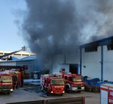 Denizli'de tekstil fabrikasında yangın çıktı