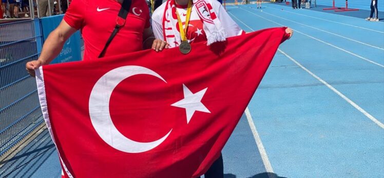 Dünya Para Atletizm Şampiyonası'nda milli atletlerden 1'i altın 6 madalya