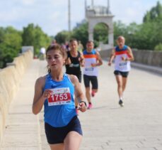 Edirne'de 6. Sınırsız Dostluk Yarı Maratonu 20 ülkeden 1045 sporcunun katılımıyla koşuldu