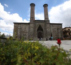 Erzurum'un simgelerinden Çifte Minareli Medrese, 'Vakıf Eserleri Müzesi' olarak misafirlerini ağırlayacak