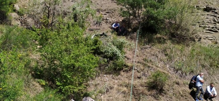 Giresun'da otomobil uçuruma yuvarlandı: 2 ölü, 2 yaralı