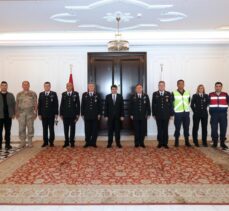 Jandarma Teşkilatının 182. kuruluş yıl dönümü dolayısıyla Ankara Valisi Vasip Şahin'e ziyaret