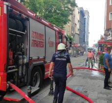 Kadıköy'de yangın: 1 ölü
